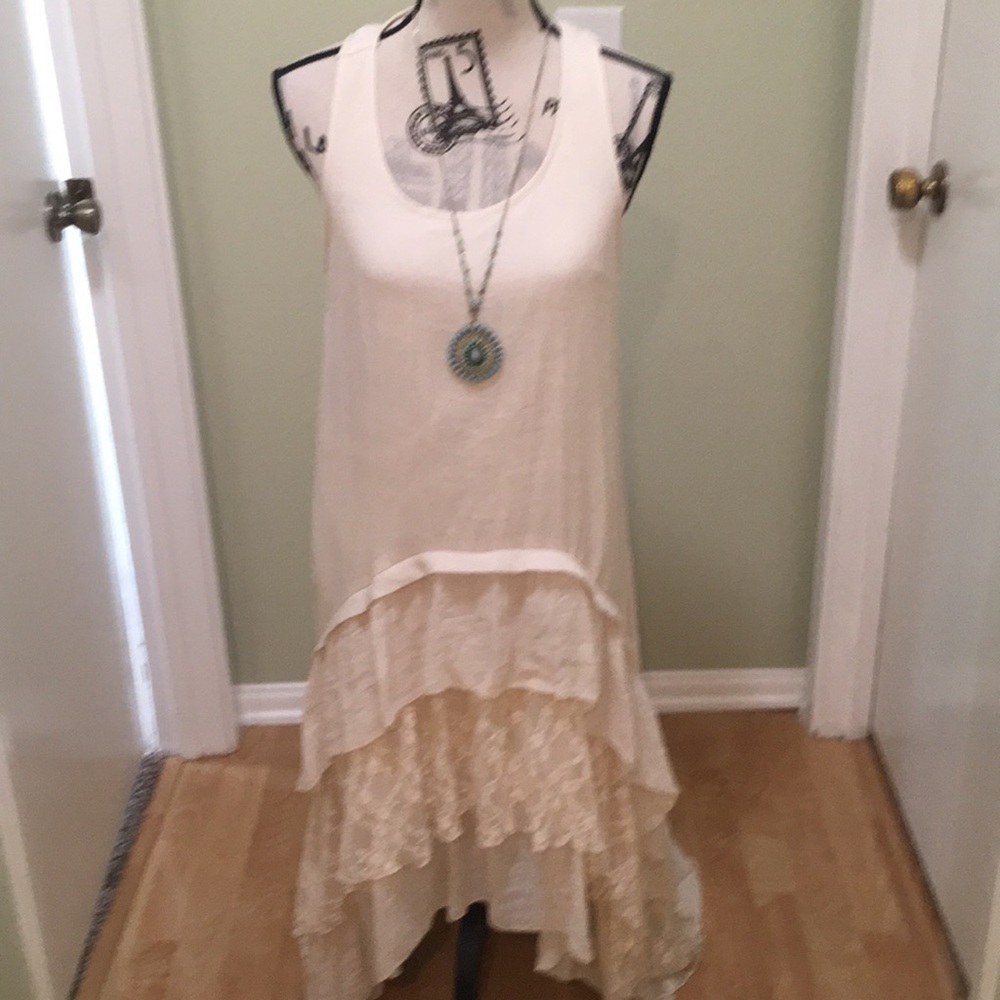 Ivory lace and ruffles high-low NWT dress